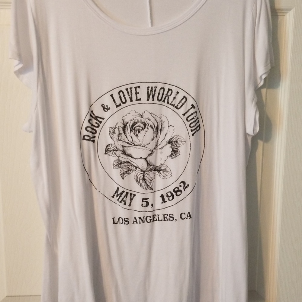 Rue 21+ tee